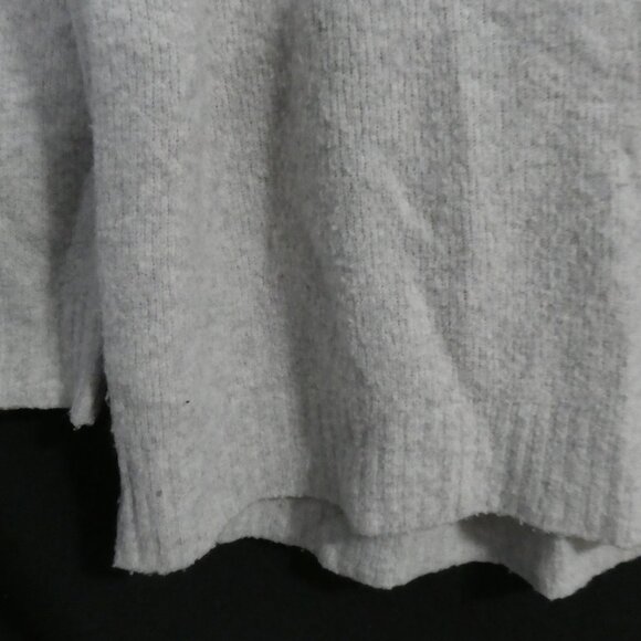 ZARA KNIT | small | Classic Light Grey Crew Neck Sweater - Picture 7 of 16